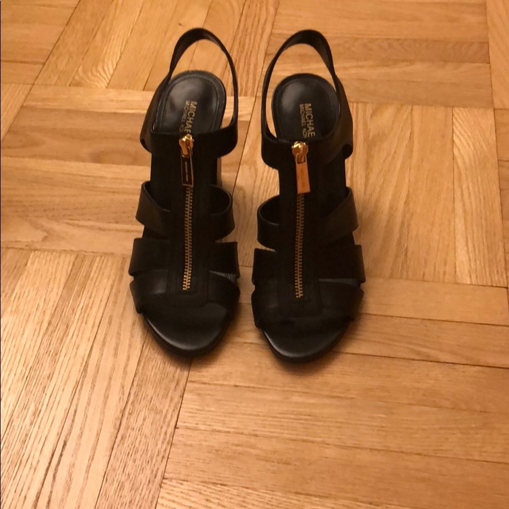 MICHAEL Michael Kors Block Heel Sandal